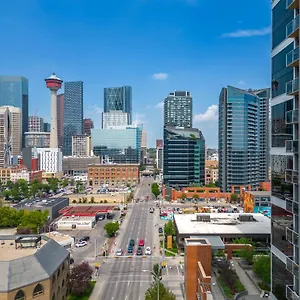 City Centre Retreat - 1br With Desk Calgary